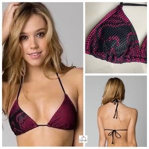 SOLD - Fox Racing women’s triangle bikini top pink mesh
